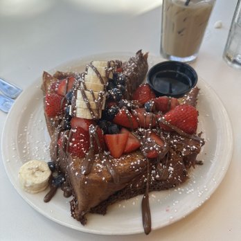 Briarpatch Restaurant - French toast with Nutella drizzle - American Near Me - Winter Park, Florida