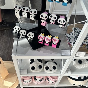 Puffy Pandy - Cutest panda accessories - Desserts Near Me - Seattle, Washington