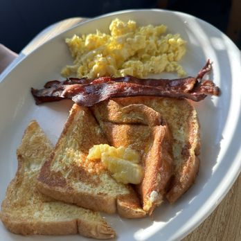 Irv's Sandwich Shop - Irvs breakfast with scrambled eggs - Sandwiches Near Me - Cleveland Heights, Ohio Irv's Sandwich Shop - Irvs breakfast with scrambled eggs - Sandwiches Near Me - Cleveland Heights, Ohio