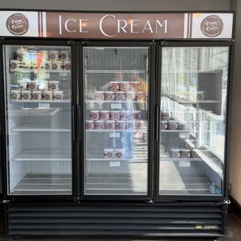 Crème de la Cocoa - Ice cream flavors in pints. - Desserts Near Me - Saint Augustine, Florida