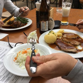 Hofgarten - Lamb shank (back) and Schweinebraten mit Klöße - Beer Garden Near Me - Aschaffenburg, BY