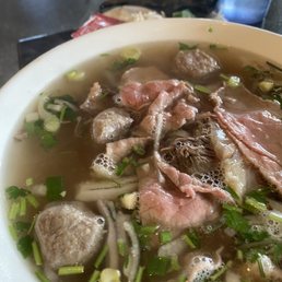 Combination pho Combination pho