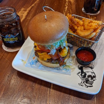 Guy Fieri's - Burger - American Near Me - Cancún, ROO Guy Fieri's - Burger - American Near Me - Cancún, ROO