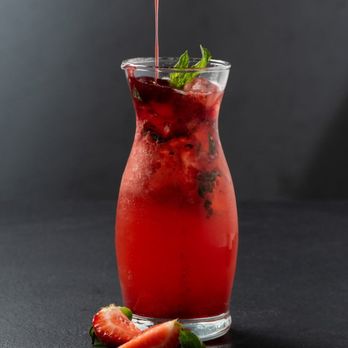 Dot Sugar - Strawberry Mojitto - Desserts Near Me - Beaverton, Oregon Dot Sugar - Strawberry Mojitto - Desserts Near Me - Beaverton, Oregon