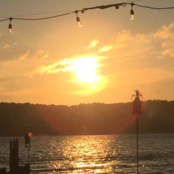Half Moon - New American Near Me - Dobbs Ferry, New York Half Moon - New American Near Me - Dobbs Ferry, New York