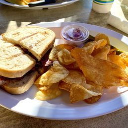 Hot Pastrami Pub Sandwich