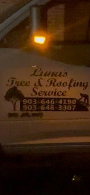 Slide of Luis Luna Tree & Roofing Service