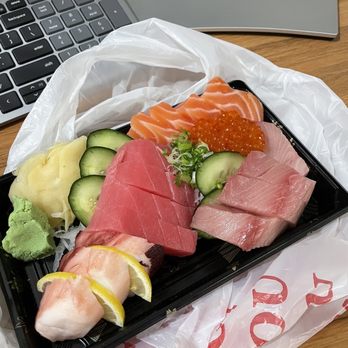 Sushi Day - sashimi 12pc - Sushi Bars Near Me - San Jose, California