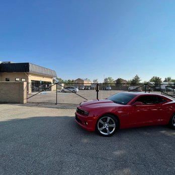 Caliber Collision - My vehicle I dropped off for repairs. Only to be abused and broken more. - Body Shops Near Me - Albuquerque, New Mexico