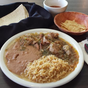 La Casa De Manuel - Chile Verde Plate - Mexican Near Me - Denver, Colorado La Casa De Manuel - Chile Verde Plate - Mexican Near Me - Denver, Colorado