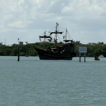 Florida Tiki Tours - Boat Charters Near Me - Madeira Beach, Florida Florida Tiki Tours - Boat Charters Near Me - Madeira Beach, Florida