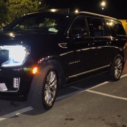 KPLS Rides - XL KINGSTON (KOOLBOYZ)Private LUXURY SERVICE (KPLS) EXCLUSIVE FITS 6 WITH PLENTY OF COMFORTABLE SPACE