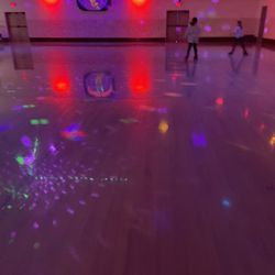 Skateland - The rink