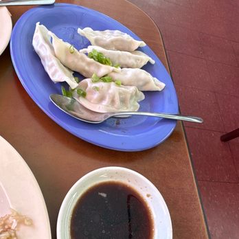 Yuet Lee - Pork Meat Dumpling With Soup - Chinese Near Me - San Francisco, California