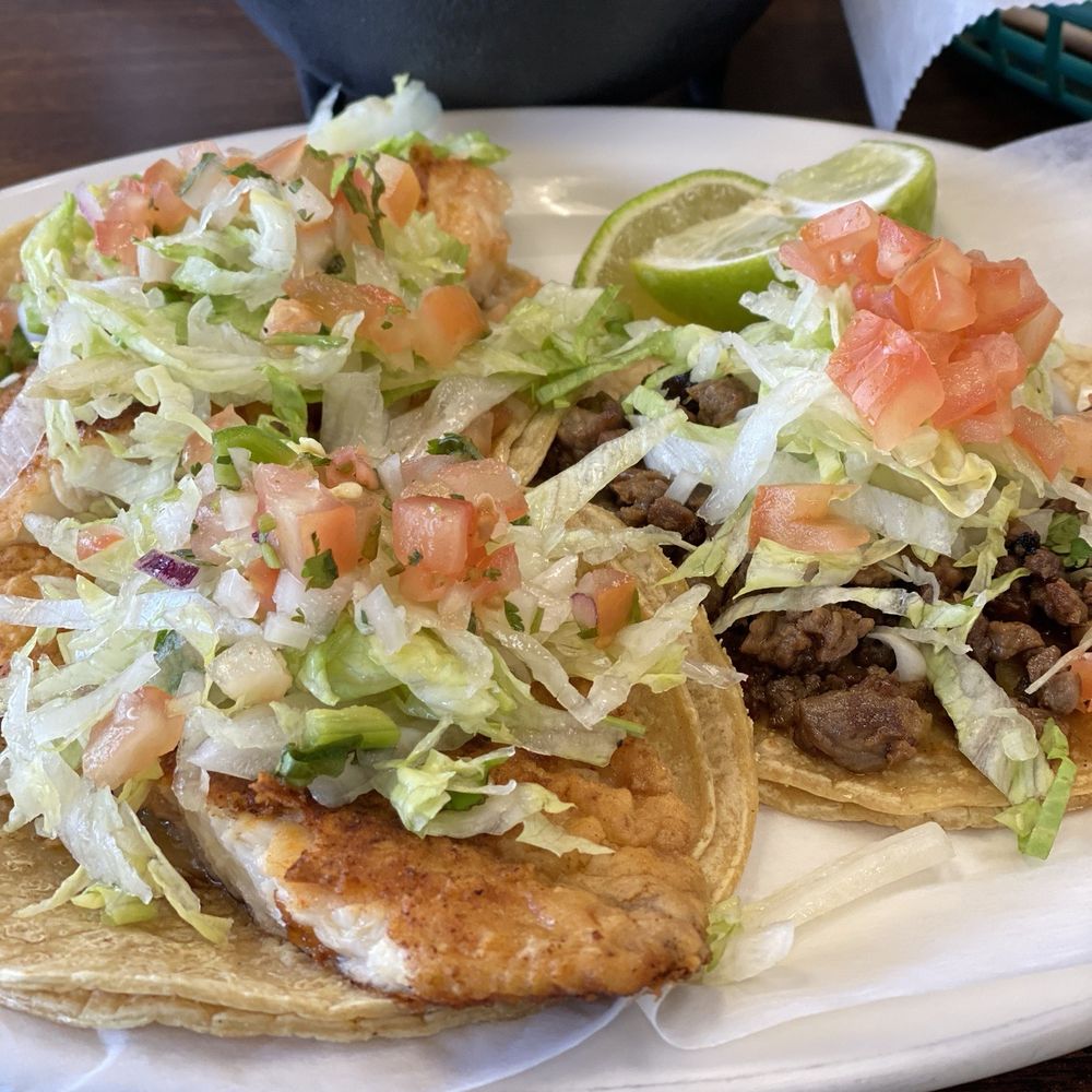 El Jarocho Taco Stand - Taco trio - Tacos Near Me - Pasadena, California El Jarocho Taco Stand - Taco trio - Tacos Near Me - Pasadena, California
