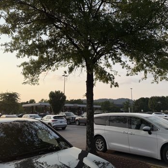 Costco Wholesale - Gas pumps - Wholesale Stores Near Me - Brentwood, Tennessee