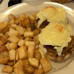 Recipes - Eggs Benedict with Crabmeat