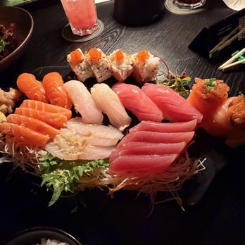 Tatá Sushi - Sushi Bars Near Me - São Paulo, SP