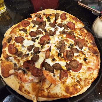 Frends Brewhouse - Pete's Italian garlic pizza - Pizza Near Me - Sacramento, California Frends Brewhouse - Pete's Italian garlic pizza - Pizza Near Me - Sacramento, California