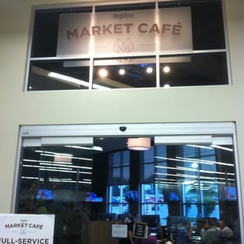 Hy-Vee - In store entrance - Grocery Near Me - Omaha, Nebraska