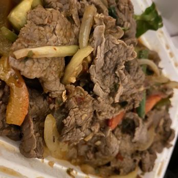 Khamdee Thai Kitchen - Biggy Basil Beef - Thai Near Me - Massapequa Park, New York