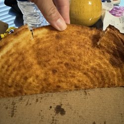 Domino's Pizza - Pizza wasn't cut :(
