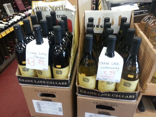 Monument Wine & Spirits by null