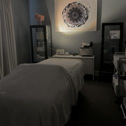 Sunshanny Glows Skin & Body - Sunshanny Glows Skin & Body Studio