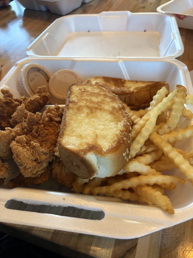 RAISING CANE’S CHICKEN FINGERS 11 Reviews Fast Food 2525 SW