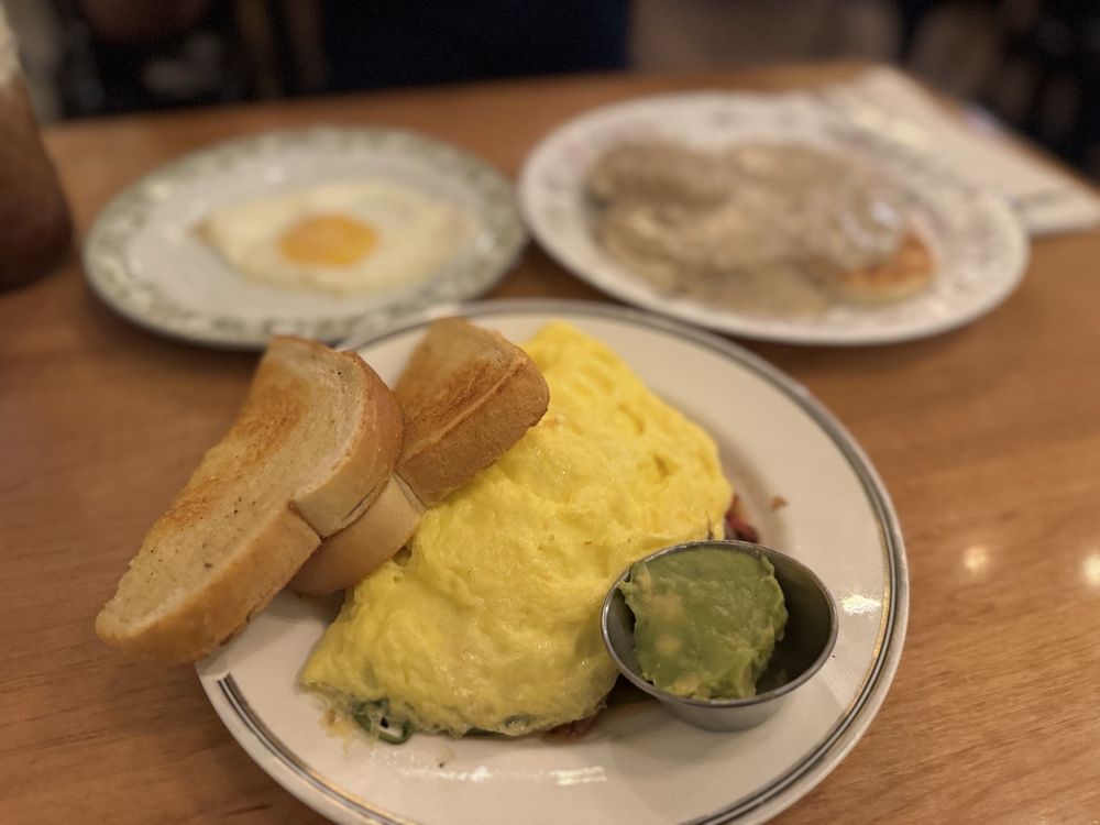 Food from Magpie Coffeehouse