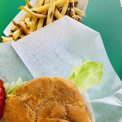 Tony's Chicago Beef - Bacon cheese burger with fries