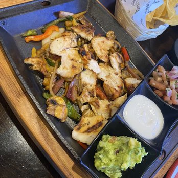 Kalaveras - Chicken fajitas - Mexican Near Me - Corona, California