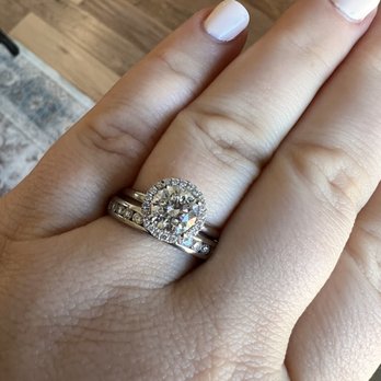 Shane Co. - 1.5 round with halo - Jewelry Near Me - Walnut Creek, California Shane Co. - 1.5 round with halo - Jewelry Near Me - Walnut Creek, California