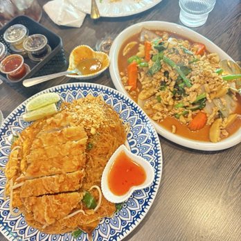 Koon Thai Kitchen - Thai Near Me - Concord, California Koon Thai Kitchen - Thai Near Me - Concord, California
