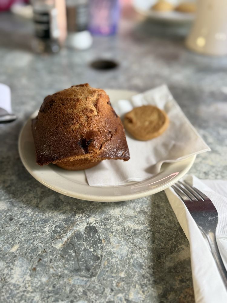 Social spots from Empire Cafe