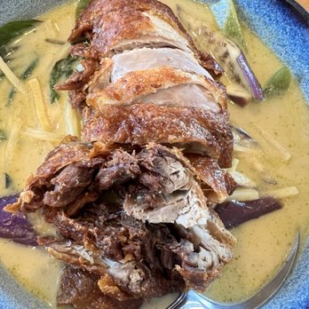 Tee’ Thai Flavors - Duck green curry - Thai Near Me - Bethpage, New York Tee’ Thai Flavors - Duck green curry - Thai Near Me - Bethpage, New York