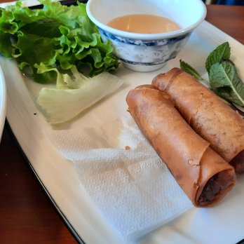 Lakeside Pho & Grill - Chicken Eggrolls - Vietnamese Near Me - Lakeside, California