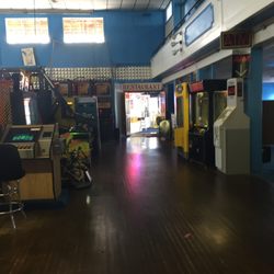 Weirs Beach Arcade - Weirs Beach Arcade of Laconia -- 279 Lakeside Avenue, Laconia Interior
