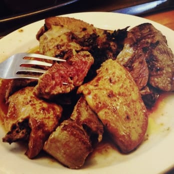 El Vaso de Oro - Steak with Foie Gras. I know. - Tapas Bars Near Me - Barcelona, B