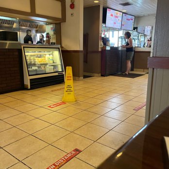 Su Pollo Restaurant - Peruvian Near Me - Alexandria, Virginia