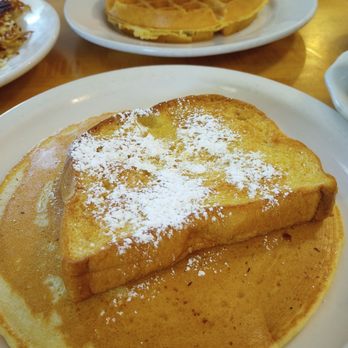 Cozy Oaks Restaurant - Breakfast & Brunch Near Me - Lakeland, Florida Cozy Oaks Restaurant - Breakfast & Brunch Near Me - Lakeland, Florida