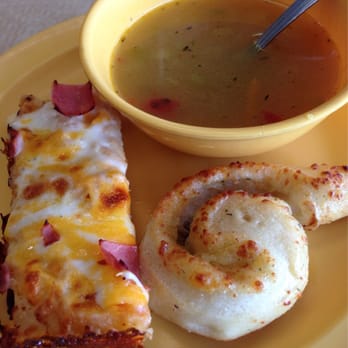 Cicis Pizza - Pizza Near Me - Jacksonville, Florida