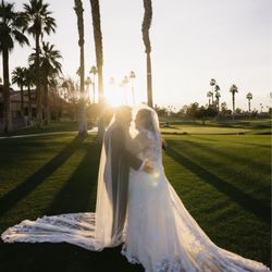 Woodhaven Country Club - Wedding photos on the green.