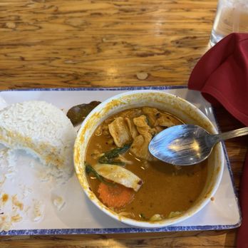 Sa Thai - Peanut curry - Salad Near Me - Albuquerque, New Mexico