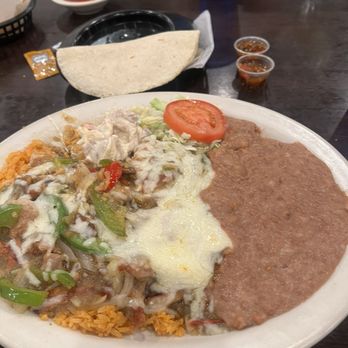 Fiesta Mexican Restaurant - Hatch Chili Chicken - Mexican Near Me - Pasco, Washington