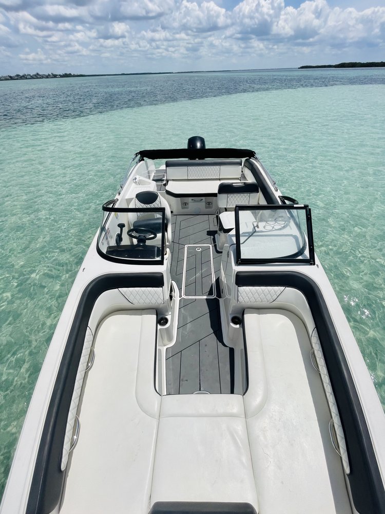 CASTAWAY BOAT RENTALS Updated September 2024 Request a Quote