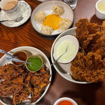 Base Camp - 4 Piece Chicken Momo, Onion Fritters, fried chicken - Himalayan/Nepalese Near Me - San Francisco, California