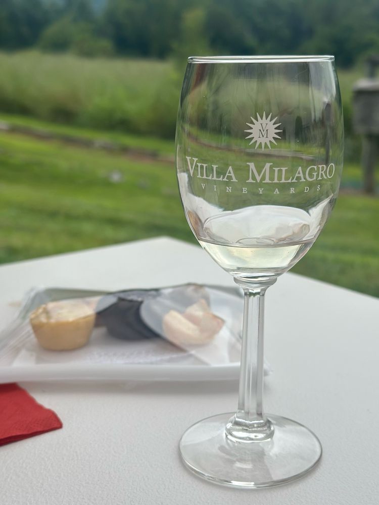 Villa Milagro Vineyards - vineyard in Phillipsburg, NJ