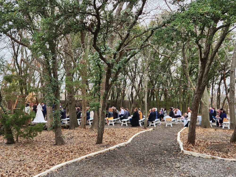 THE BACKYARD VENUE 1410 S Bridgefarmer Rd, McKinney, Texas Venues