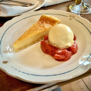 St Lawrence Restaurant - French Near Me - Vancouver, British Columbia St Lawrence Restaurant - French Near Me - Vancouver, British Columbia